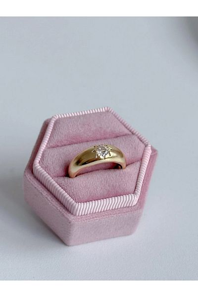 Reorah Collection Flower Stone Glow Ring