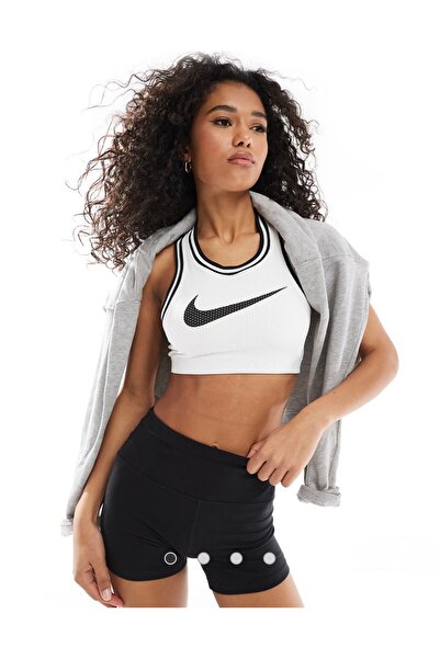 Nike حمالة صدر نسائية بيضاء مبطنة ودعم خفيف من Dri-Fit للتدريب الرياضي