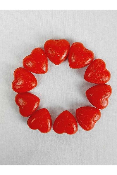 EQMQ STORE KOZMETİK Mini Heart Decorative Scented Basket Red Soap (30 Pieces 2*2 cm in the Basket)