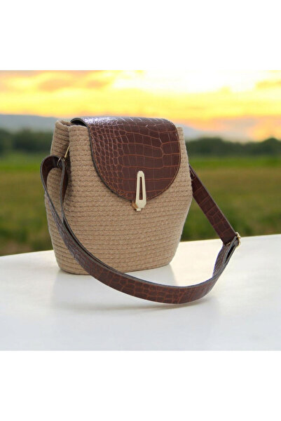 Hediyeninellitonu حقيبة منسوجة بتصميم ورشة عمل بتصميم النسر مع غطاء حلقي مثقو...