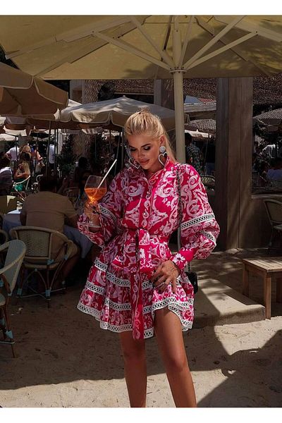 Pulli Collection Rochie de designer cu dantelă din țesătură de in și detaliu Newrul