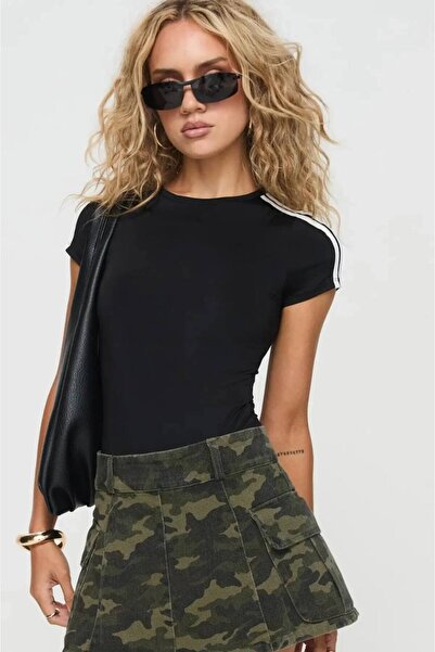 Stile Bella Γυναικείο μπλουζάκι με κοντό μανίκι από ύφασμα Diver με λαιμόκοψη