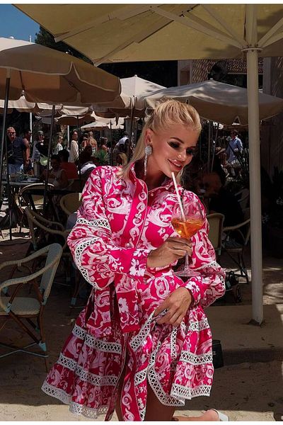 Pulli Collection Rochie de designer cu dantelă din țesătură de in și detaliu Newrul