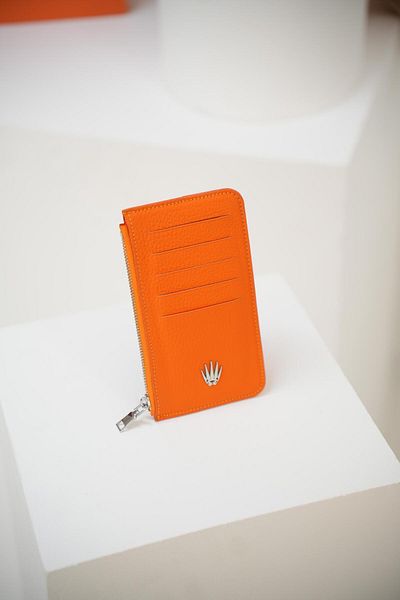 WATCHOFROYAL Lexis Orange Genuine Leather Zippered Card Holder