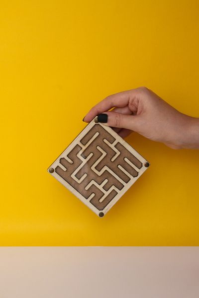 Store Wooden Maze Game - Montessori Educational Natural Wooden Toy - Brain Teaser and Balance Game - No: 1