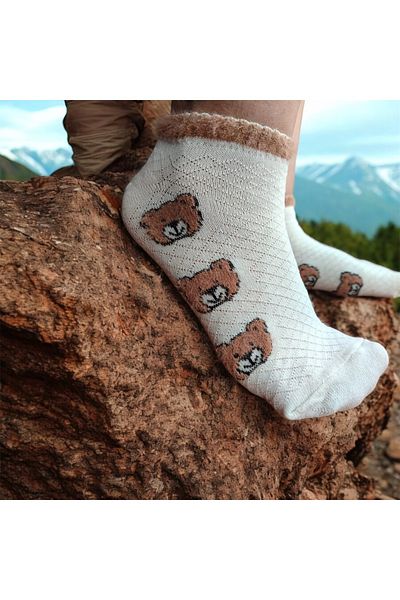 Emsay Store 3 Pairs Beige Embossed Bear Patterned Short Socks