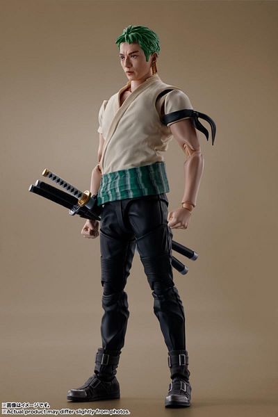BANDAI Bandai S.H.Figuarts - One Piece Roronoa Zoro Action Figure