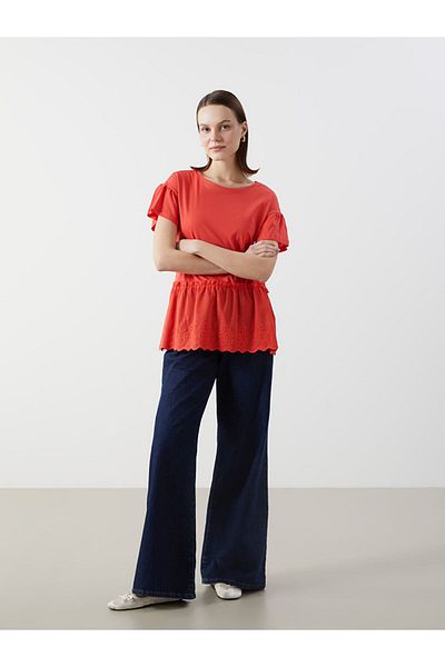 LC Waikiki Lcw Comfort Red Crew Neck Embroidered Women's T-Shirt