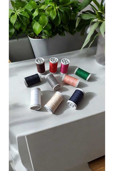 Hureggo Set of 10 Concept Sewing Threads
