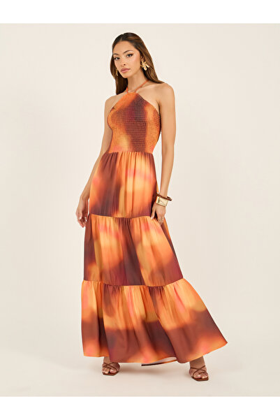 Styli فستان ماكسي بقصة A بدون أكمام ومطبوع بالكامل