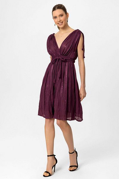 Deriderim Burgundy Helen Strap and Low-cut Evening Dress - Hair Braid Detail, Elastic Waist and Lined