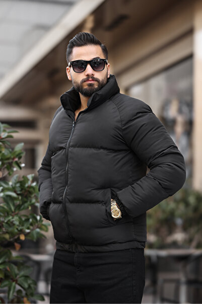 FASHION New Season Black Coat Waterproof and Windproof