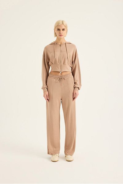SEVİLEN Σετ από μαλακό ύφασμα Crop Sweat