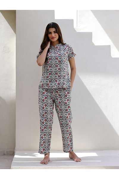 Sanskrutihomes By Styli Floral Printed Cotton Top and Pyjama Set