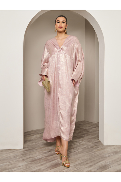 Styli Textured Shiny V-Neck Batwing Sleeve Kaftan