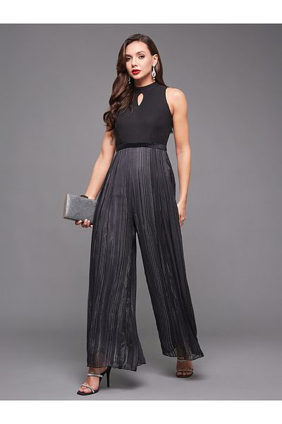 Styli Keyhole Neck Sleeveless Pleated Wide Leg Jumpsuit