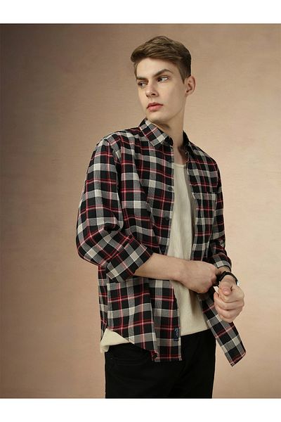 Dennis Lingo By Styli Checked Relaxed Fit Spread Collar Curved Hem Shirt