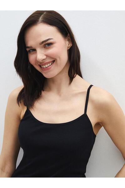 LC Waikiki Γυναικείο εσώρουχο με ίσιο λουράκι με λαιμόκοψη σε σχήμα U (S4)