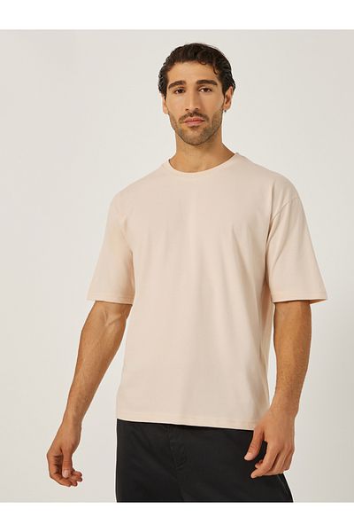 Styli Graphic Print Crew Neck Regular Fit T-Shirt