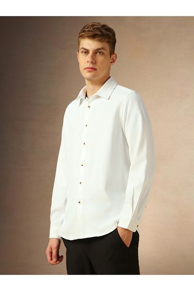 Dennis Lingo By Styli Solid Spread Collar Regular Fit Shirt