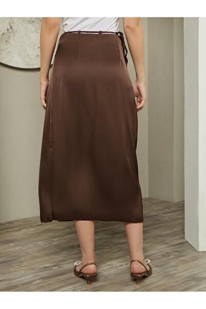 Styli Pleated Satin Midi Skirt with Side Slit Detail