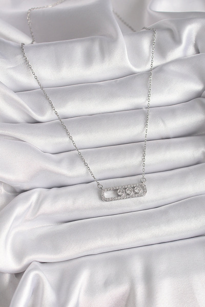 ForWhat Zarif Kadın için Silver Çelik Zincir Zirkonlu Messika Kolye