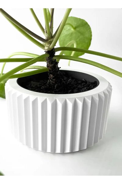 3D Brothers Rilas Distinctive Planter   Contemporary Design with Stand and Drainage Tray for Enhanced Interior