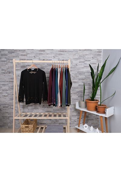 MUSTÜN Knitwear Collar Stone Embroidered Blouse