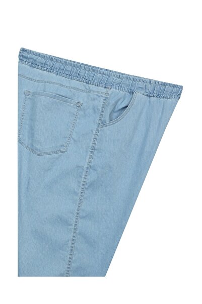 tambattal Plus Size Lace-Up Jeans