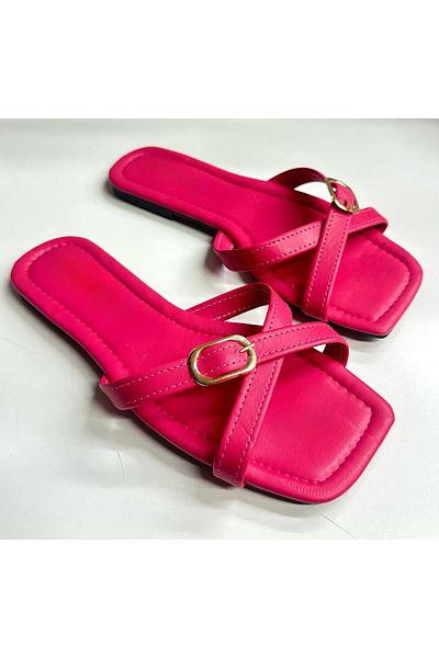 Tradinyom Casual Women's Simple Leather Slippers, Suitable for Home and Guests, Providing a Stylish and Modern Look