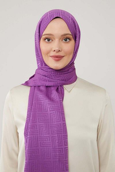 Levidor Blue Jacquard Patterned Violet Labyrinth Shawl