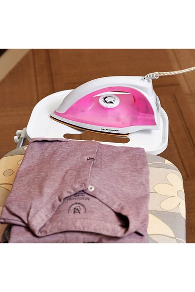 Olsenmark Dry Iron 1200 W OMDI1696 White/Pink