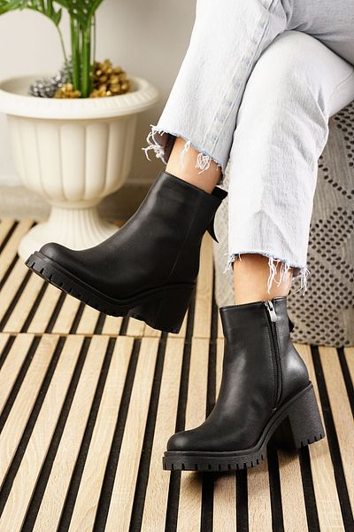 İmerShoes Καθημερινές γυναικείες μαύρες μπότες με φερμουάρ Χοντρό ψηλοτάκουνο τρακτέρ σόλα με γούνινη επένδυση 2401