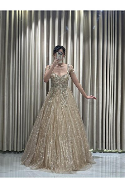 Kaleiçi Yıldızlar Gold Üstü İşlemeli Eteği Sim Detaylı Prenses Abiye Elbise J...