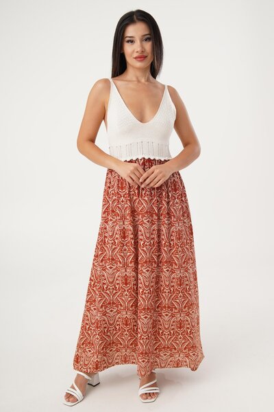 Hipo Trend Duga haljina od pletiva boje cigle - sa breterama