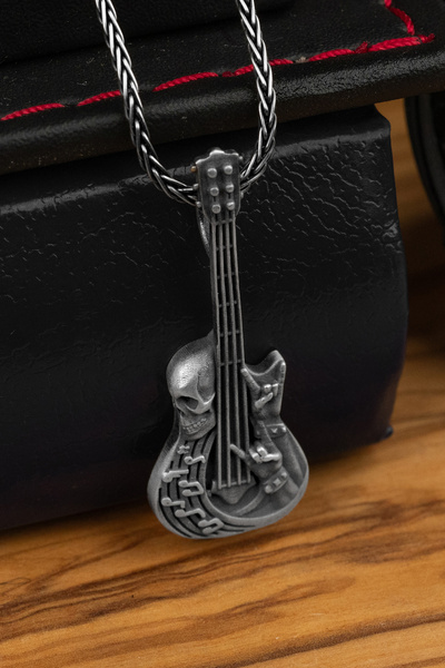 Pangea 925 Silver Motorcu Kolyesi 925 Ayar Gümüş Kolye