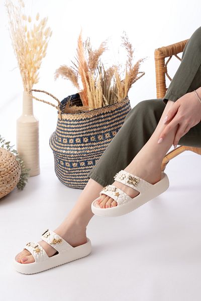 Slipcat Women's Stylish, Comfortable, Casual Sandals/Slippers with Stones