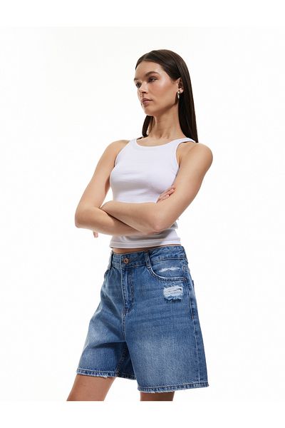 Koton Pantaloni scurți din denim din bumbac, cu buzunare cu nasturi