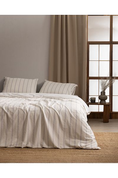Madame Coco Linda Striped 100% Cotton Washed Seersucker Duvet Cover Set - White/Indigo