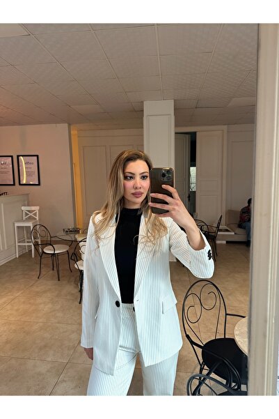 Rabia Çelik Kadın Beyaz Çizgili Yüksek Bel Pantolon Tek Düğmeli Blazer Ceket 2Li Takım Elbise