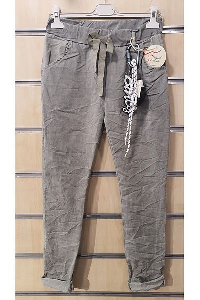 Park Moda Italian Pants with Key Ring with Solid Pattern