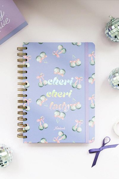 Matt Notebook A5 15x21 cm Caiet de notițe cu spirală elastică cu dungi nedatate Arc cireș