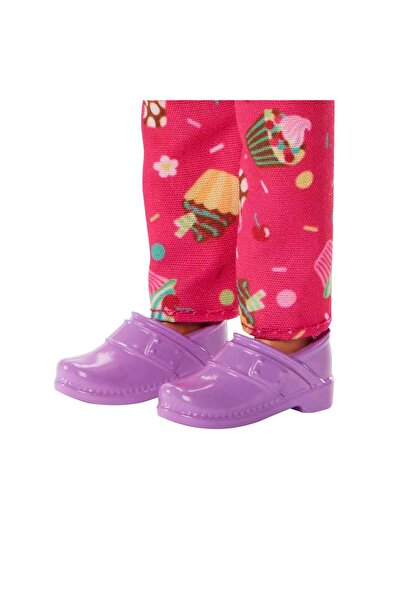 Barbie Kariyer Bebeği Pasta Şefi HKT67