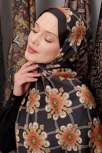 Levidor Black Baroque Pattern Indian Silk Shawl