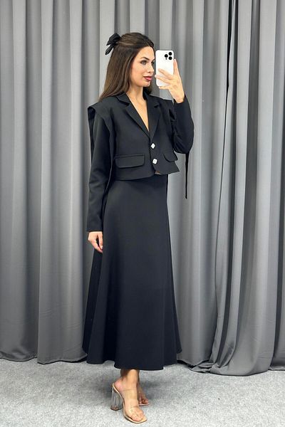 Serica Moda Black Shoulder Detailed Jacket Skirt Set
