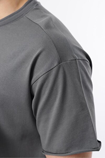 Madmext Smoked Crew Neck Basic Men's T-Shirt E7105