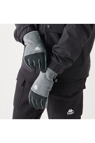 Kappa Textured Panelled Gloves With Logo Detail