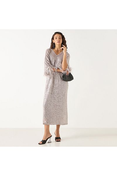 Iconic Sequin Embellished V-neck Dress With Fringed 3/4 Sleeves