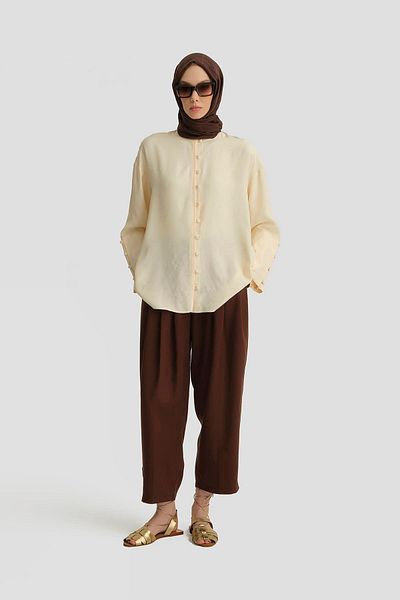 Armine 25Y2816 Pantaloni cu pliuri duble maro deschis