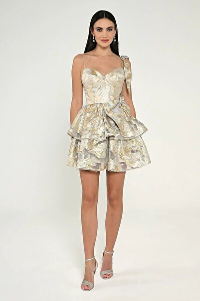 ALFABETA Askılı Fiyonklu Katlı Etek Jakar Kumaş Kısa Elbise